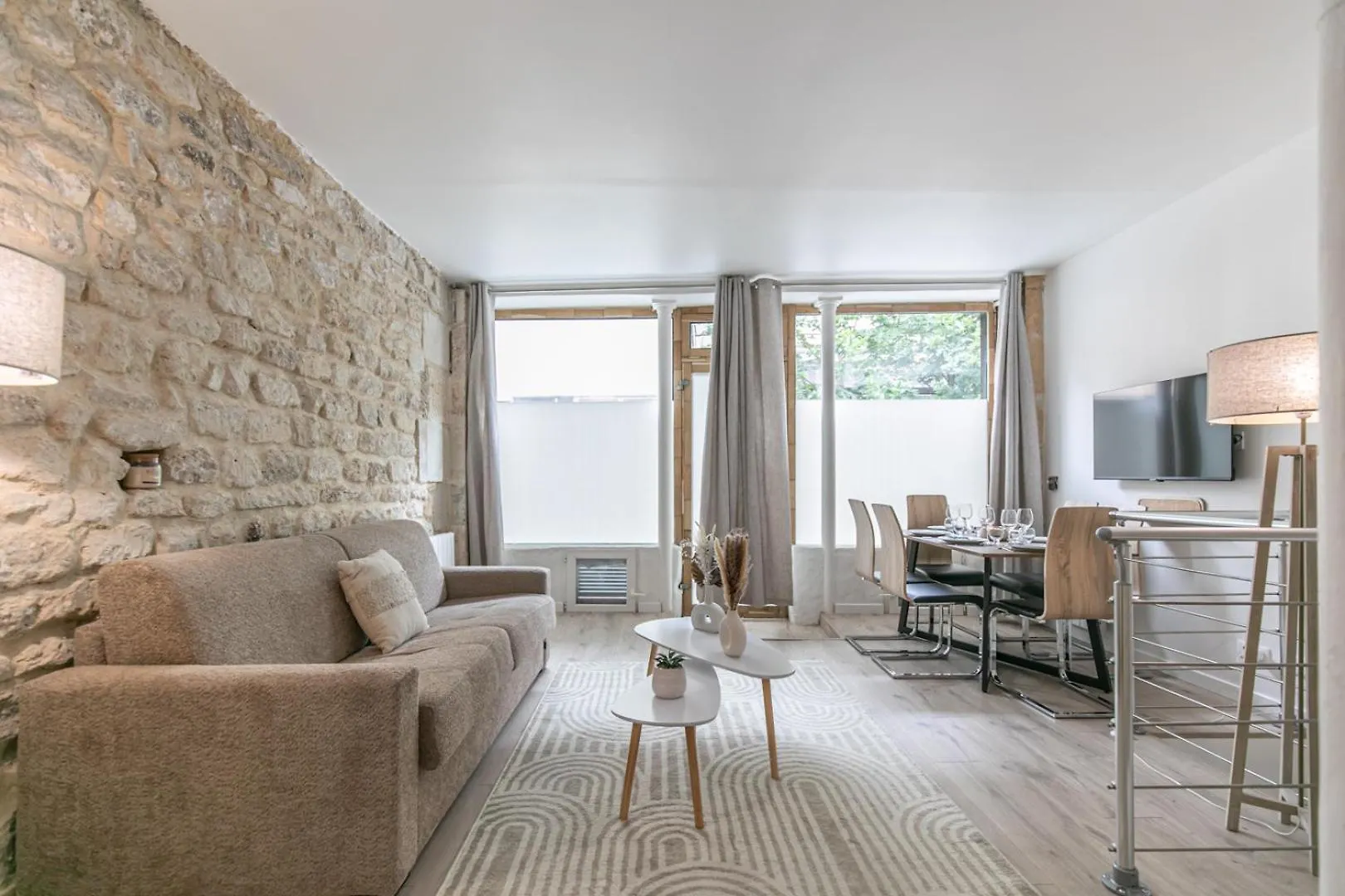 Cosy Appartement Paris 20E 0*,